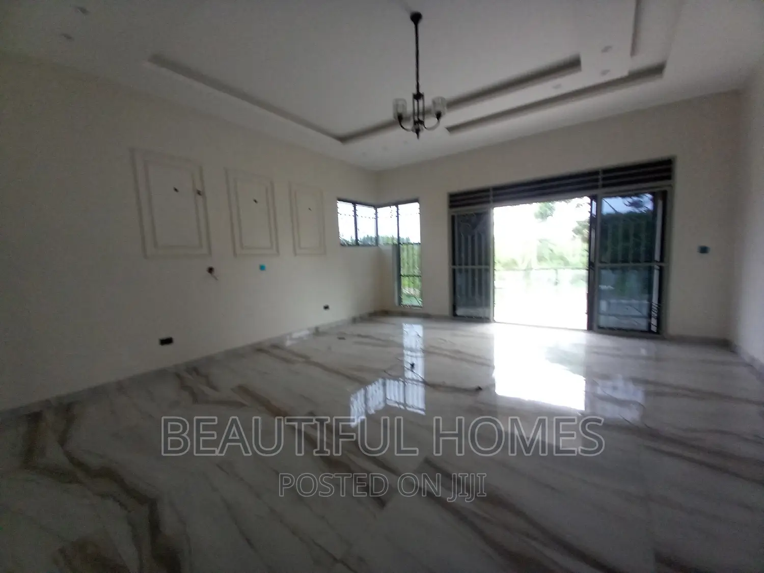 Furnished 6bdrm House in Kira Ministers for sale in Kira