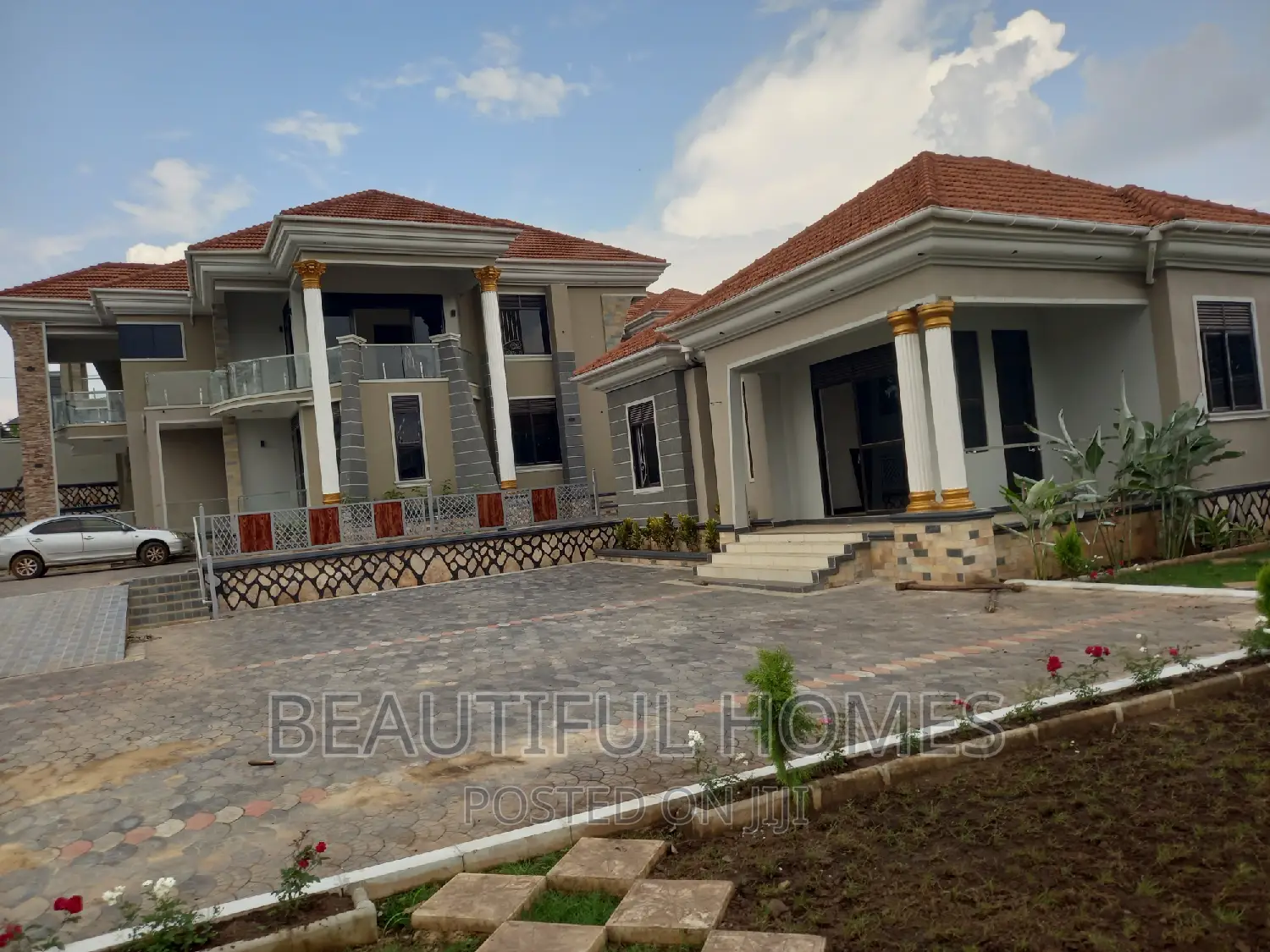 Furnished 6bdrm Duplex in Kira Mamerito Lane for sale in Kira