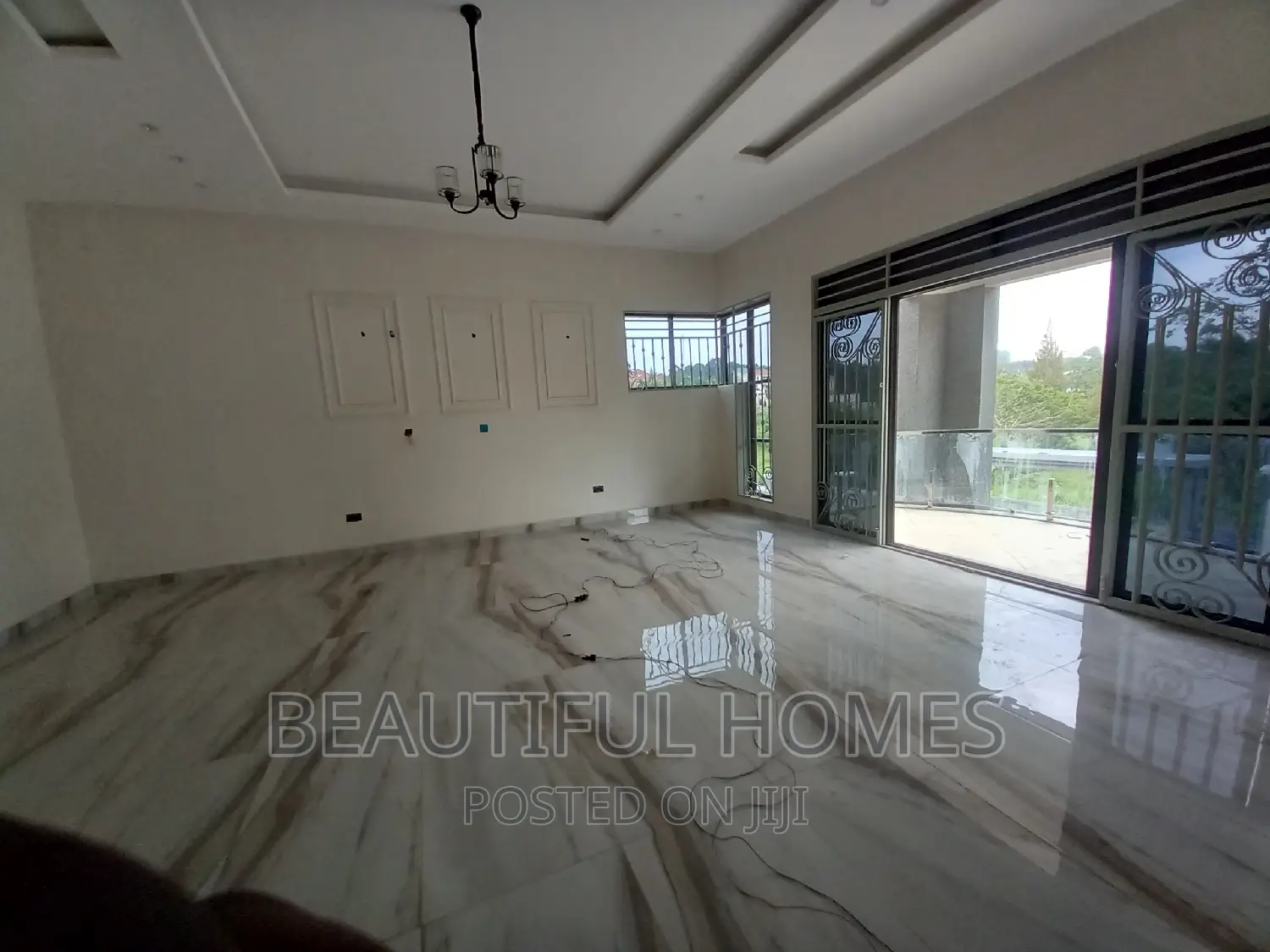 Furnished 6bdrm Mansion in Kira for sale in Kira