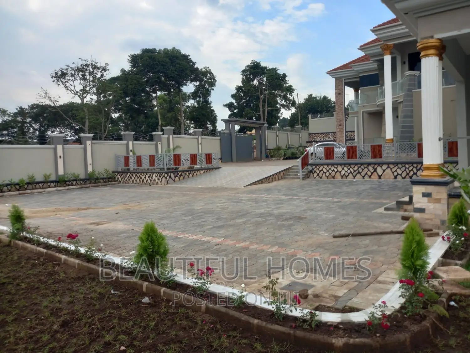 Furnished 6bdrm Mansion in Kira for sale in Kira