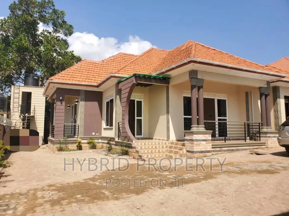4bdrm Bungalow in Gayaza~Nakwero Along, Kira for sale in Kira