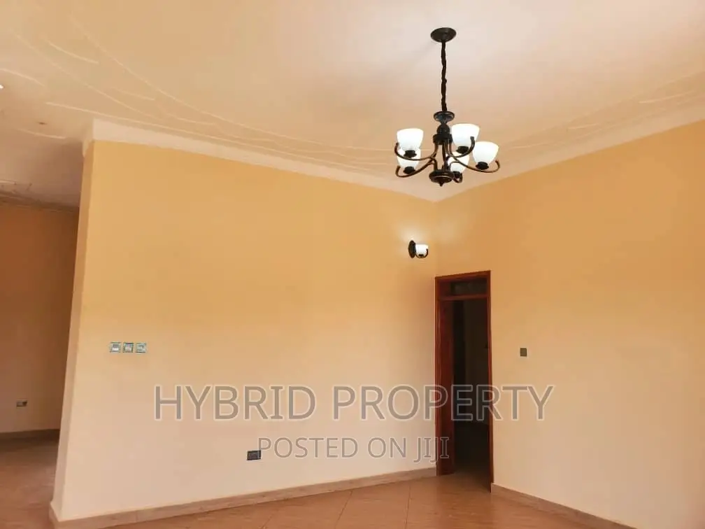 4bdrm Bungalow in Gayaza~Nakwero Along, Kira for sale in Kira