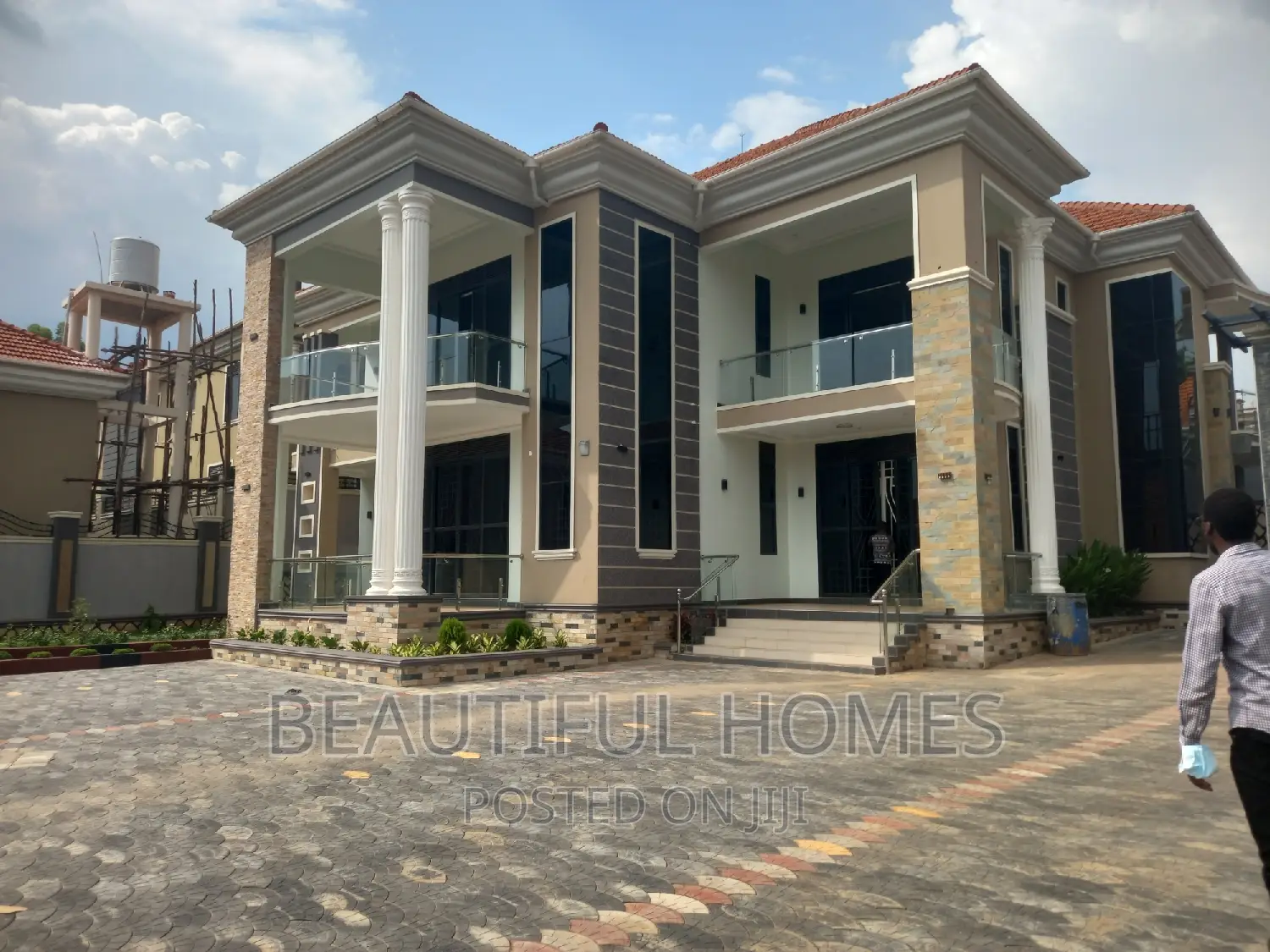 Furnished 6bdrm Mansion in Kira Tarmacked Lane, Nakawa for sale in Nakawa