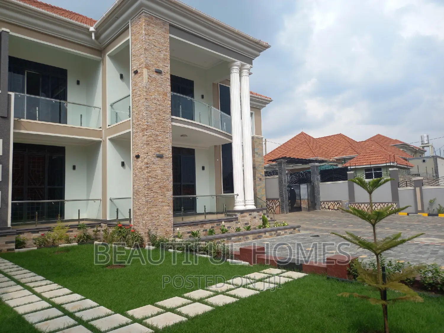 Furnished 6bdrm Duplex in Kira Epic for sale in Kira