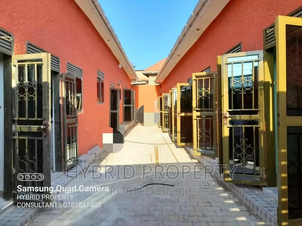 10bdrm Apartment in Kasubi~Kawaala Along, Rubaga for sale in Rubaga
