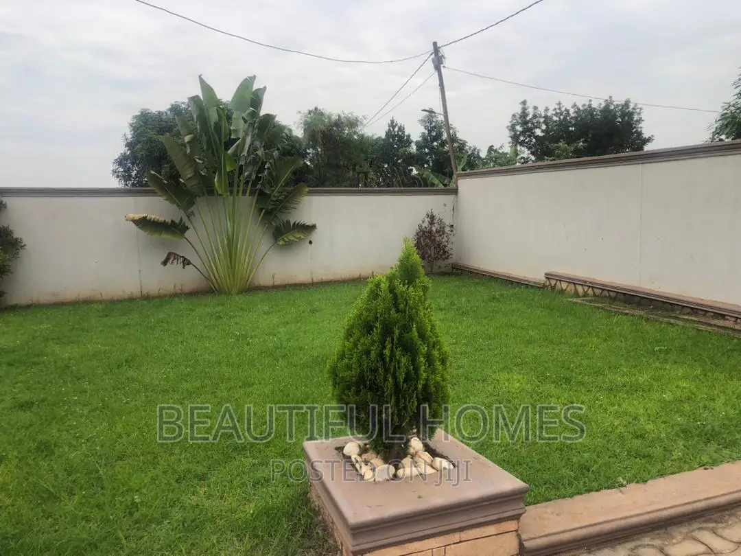 Furnished 4bdrm House in Kira for sale in Kira