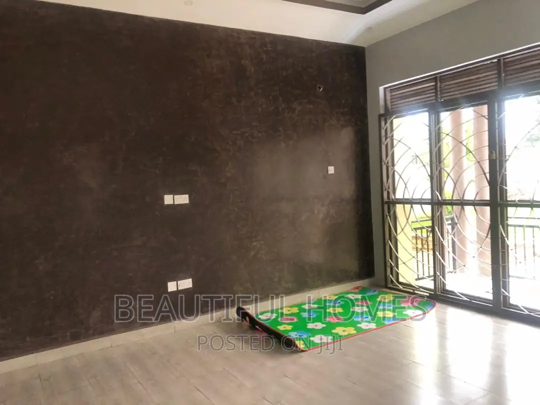 Furnished 4bdrm House in Kira for sale in Kira