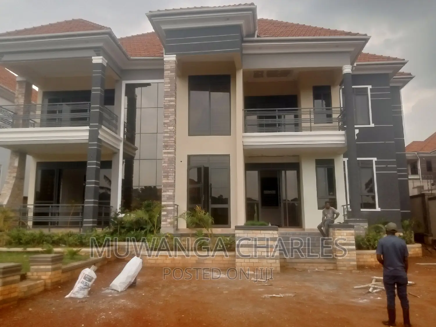 6bdrm Duplex in Fs Properties Ltd, Central Division for sale in Central Division