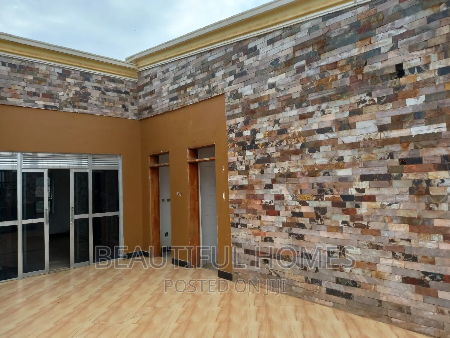 Furnished 6bdrm Mansion in Nakwero, Kira for sale in Kira