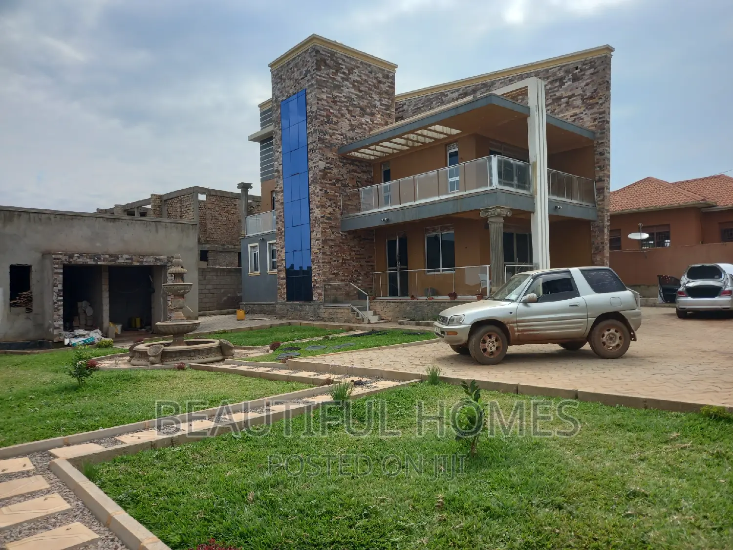 Furnished 6bdrm Duplex in Nakwero Nice, Kira for sale in Kira