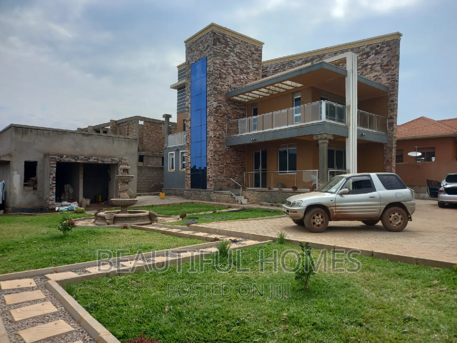 Furnished 6bdrm Duplex in Nakwero Nice, Kira for sale in Kira