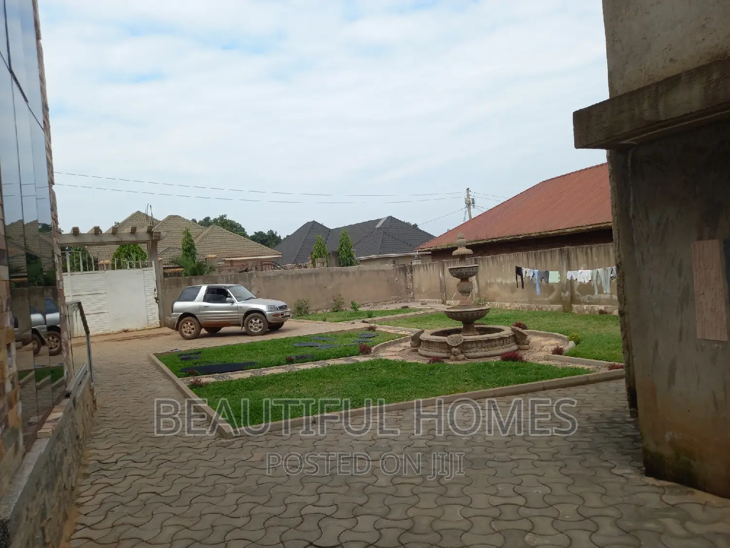 Furnished 6bdrm Mansion in Nakwero, Kira for sale in Kira