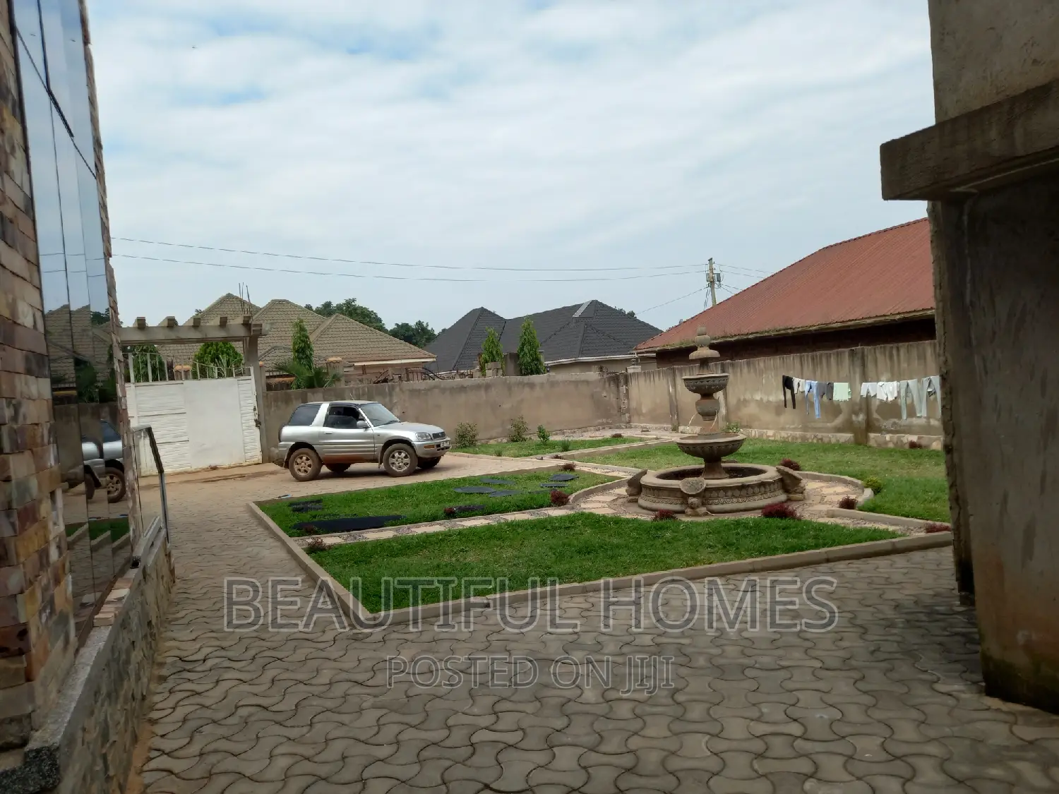 Furnished 6bdrm Mansion in Nakwero, Kira for sale in Kira
