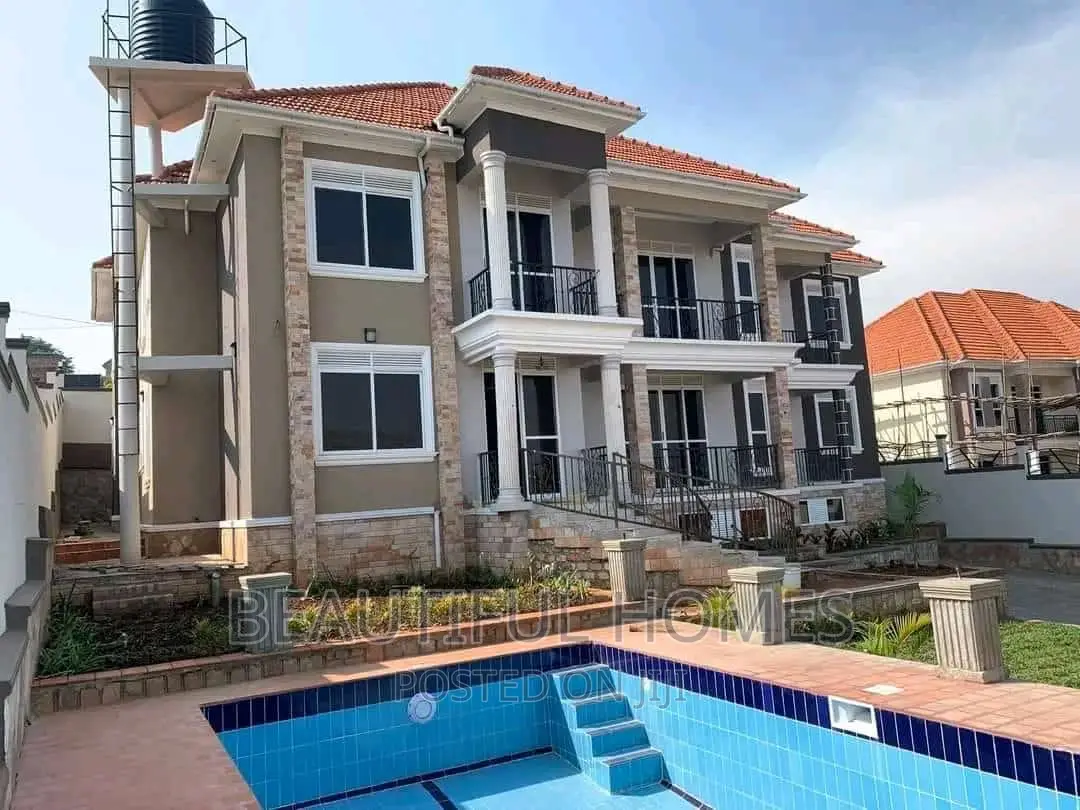 Furnished 7bdrm Mansion in Kigo Munyonyo Lake, Central Division in Central Division