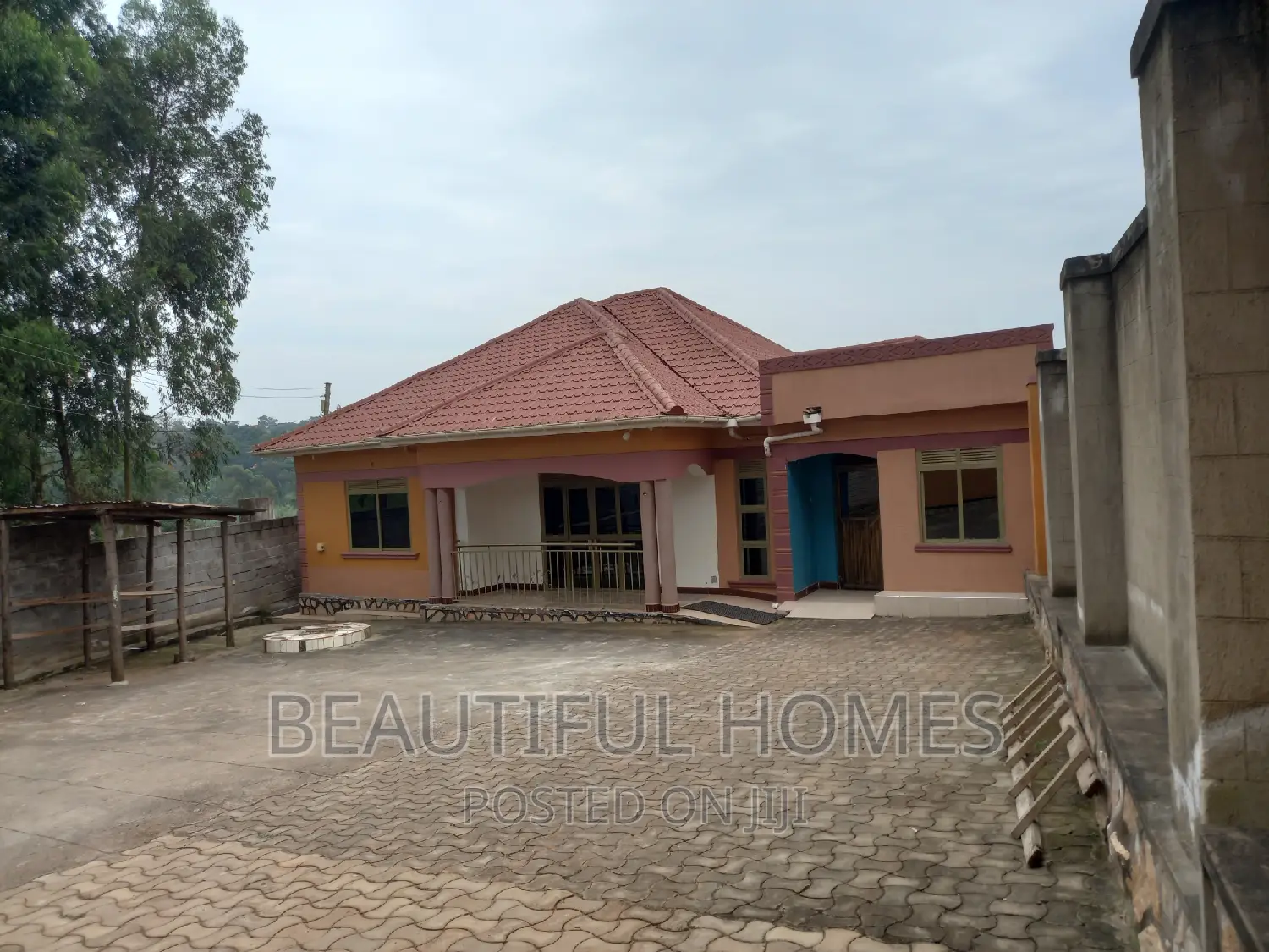 Furnished 4bdrm Bungalow in Canaan Estates, Kira for sale in Kira