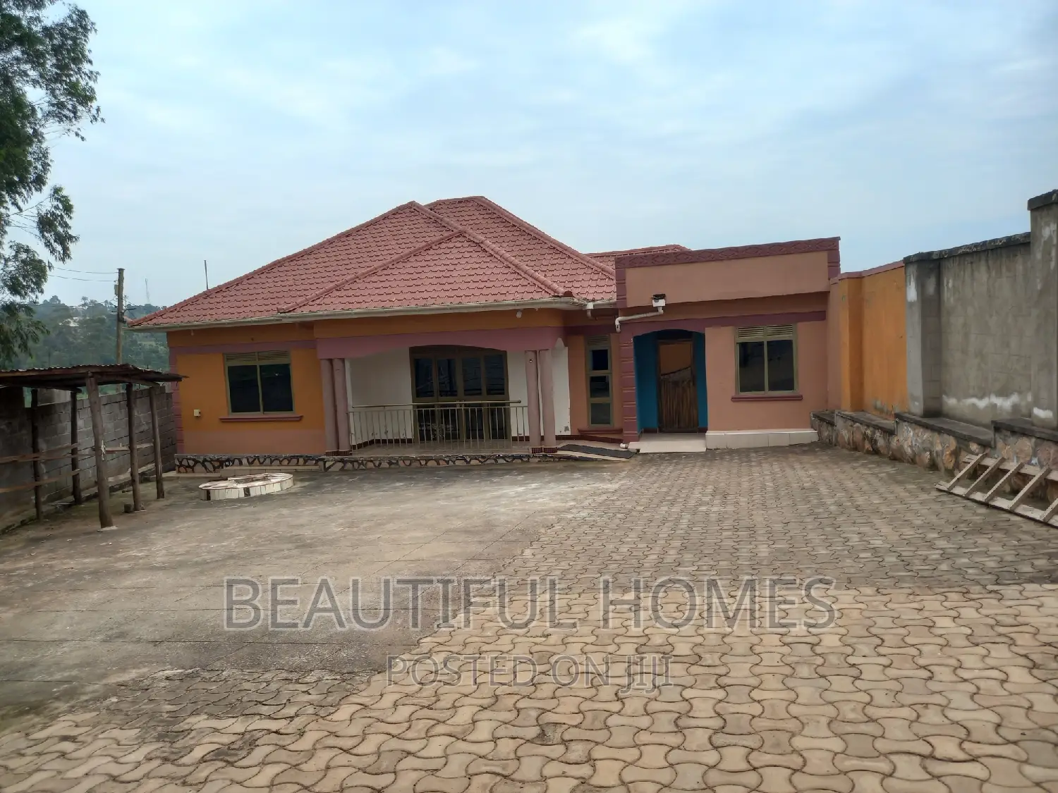 Furnished 4bdrm Bungalow in Canaan Estates, Kira for sale in Kira