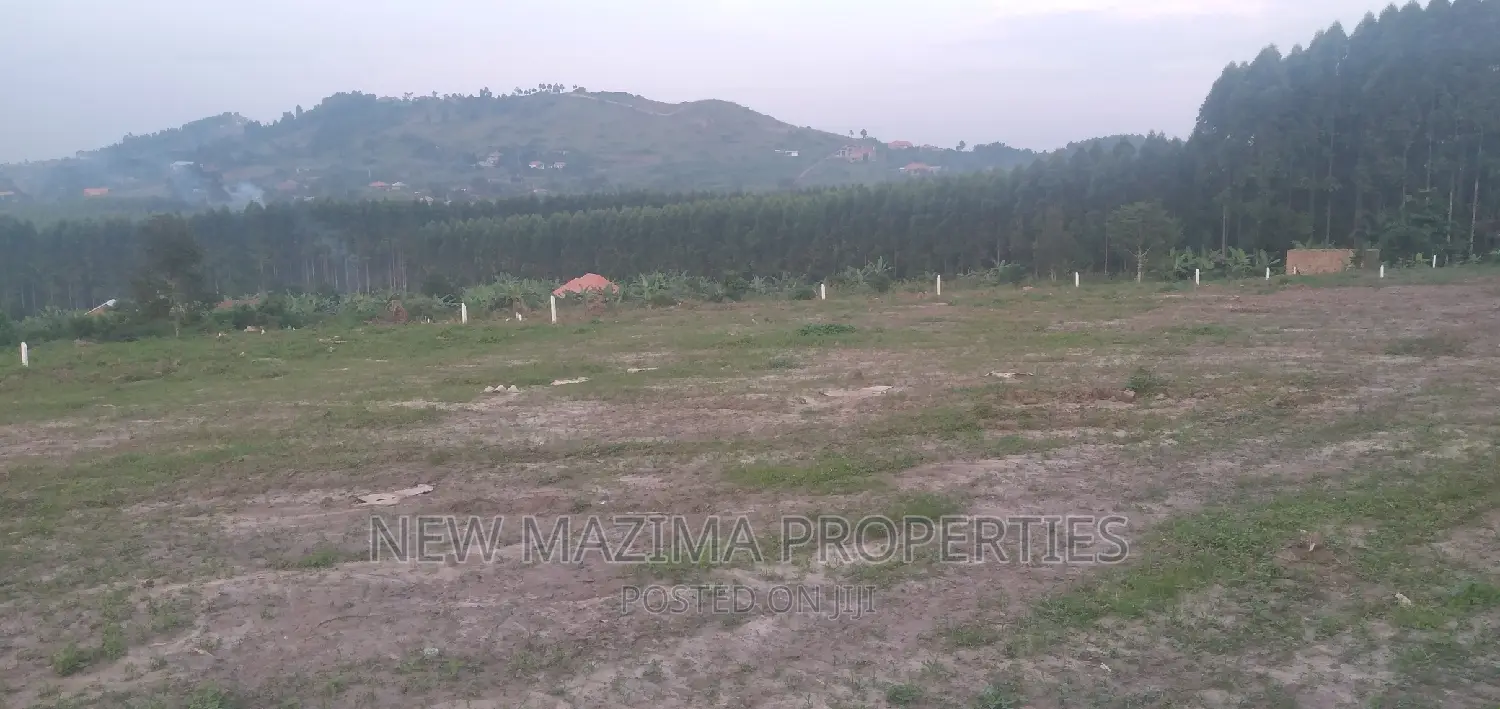 New Estate With Ready Private Mile Land Title Onsale Katende in Division A