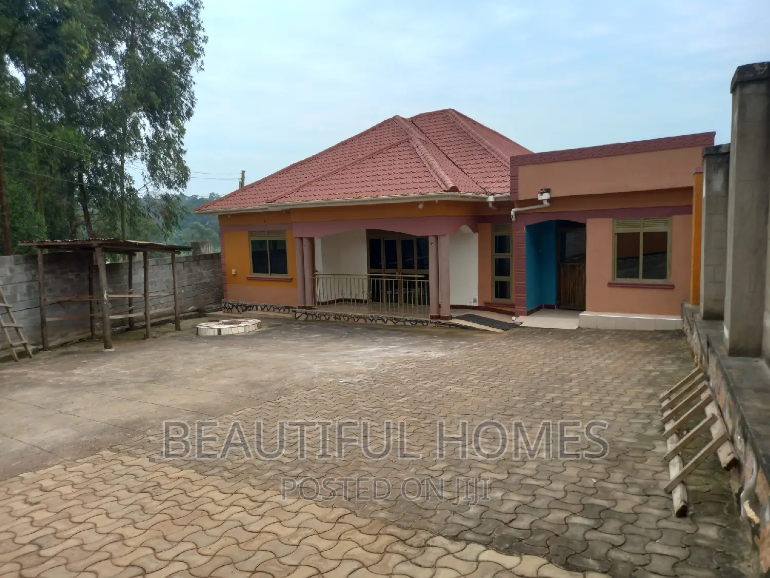 Furnished 4bdrm House in Nakwero, Kira for sale in Kira