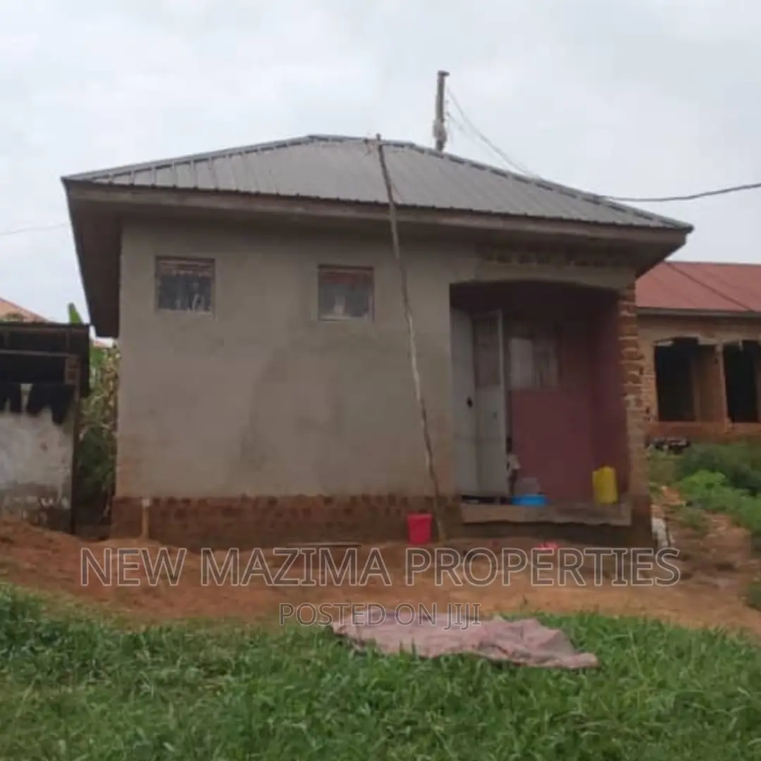 1bdrm House in Kawempe Kawanda, Division A for sale in Division A