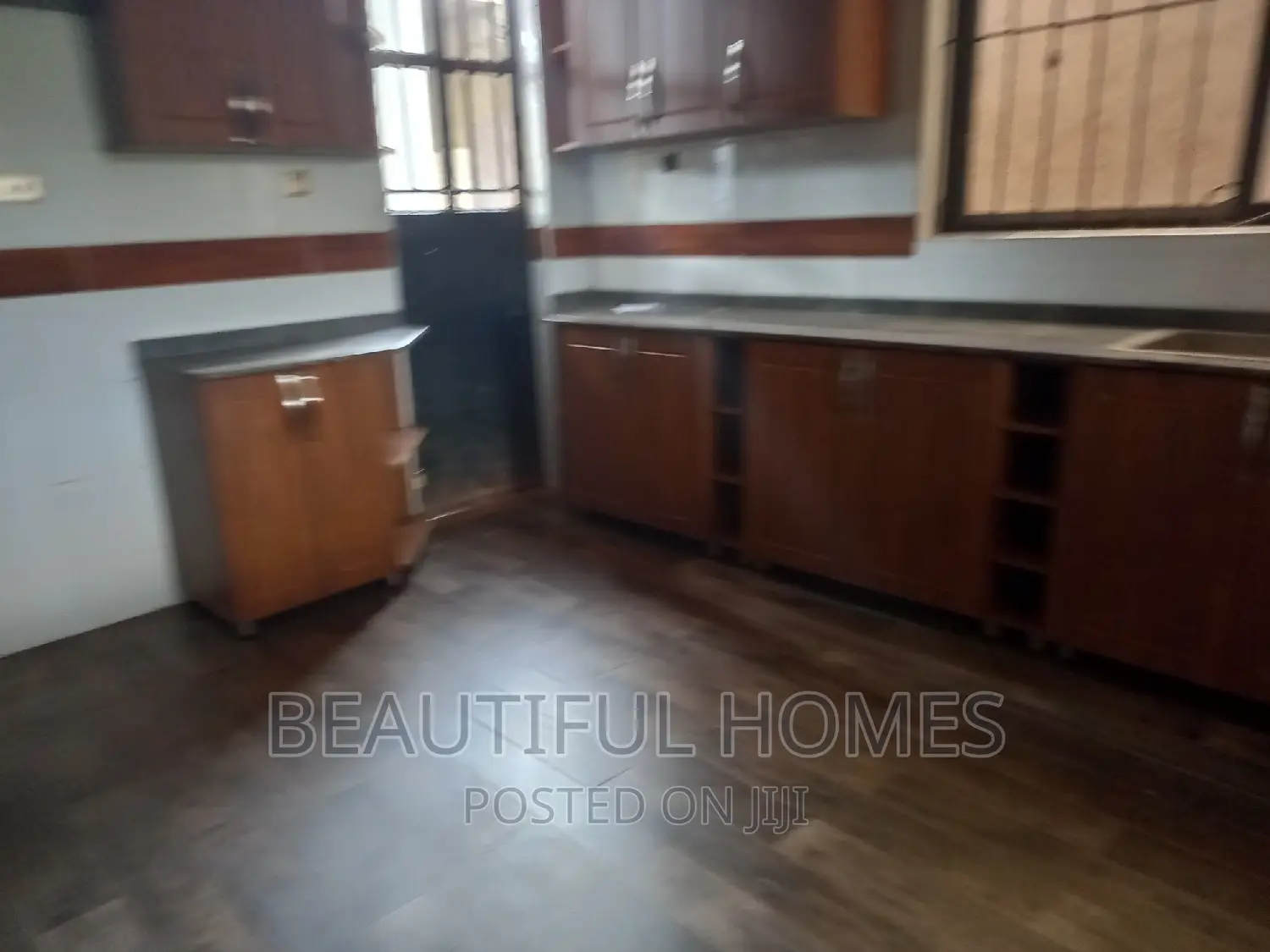 Furnished 6bdrm Mansion in Kisaasi Bukoto, Nakawa for sale in Nakawa