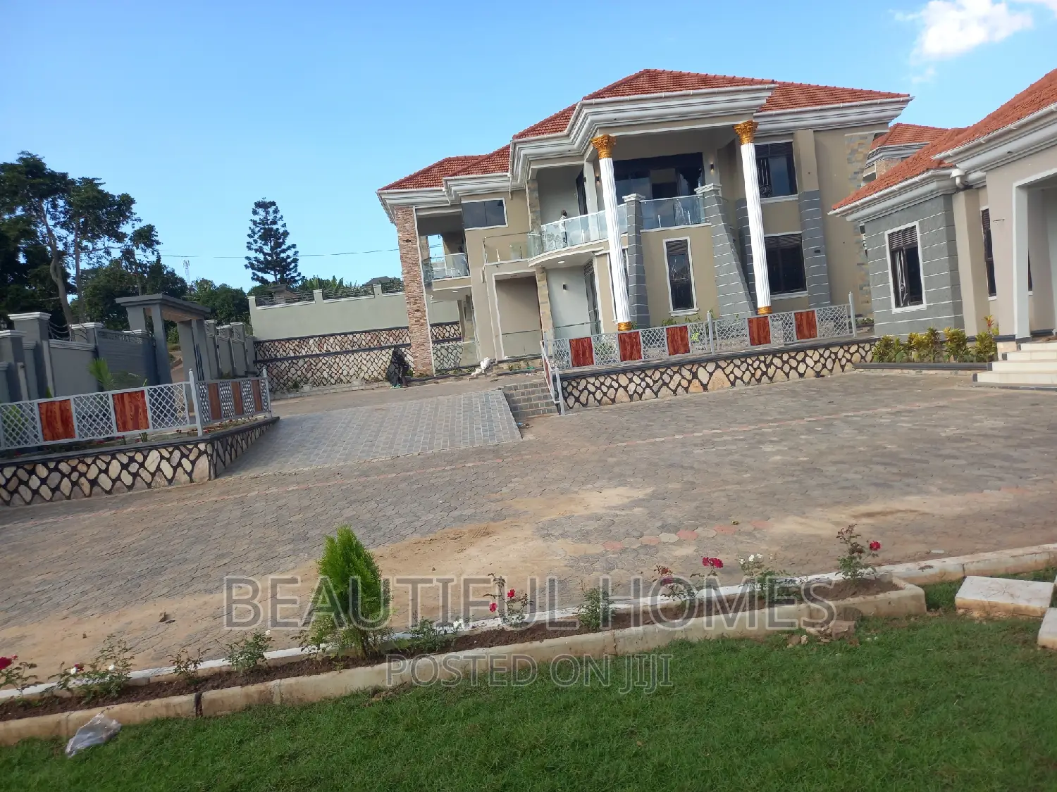 Furnished 6bdrm Mansion in Kira, Nakawa for sale in Nakawa