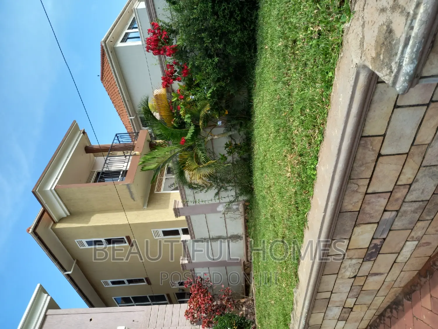 Furnished 4bdrm Duplex in Kira for sale in Kira