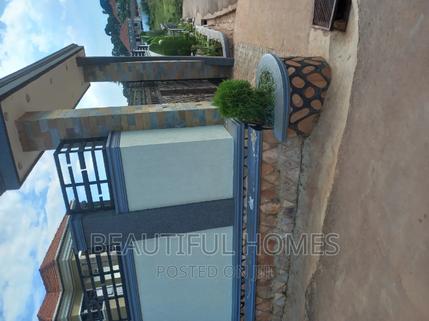 Furnished 6bdrm Mansion in Kira Mamerito Road for sale in Kira