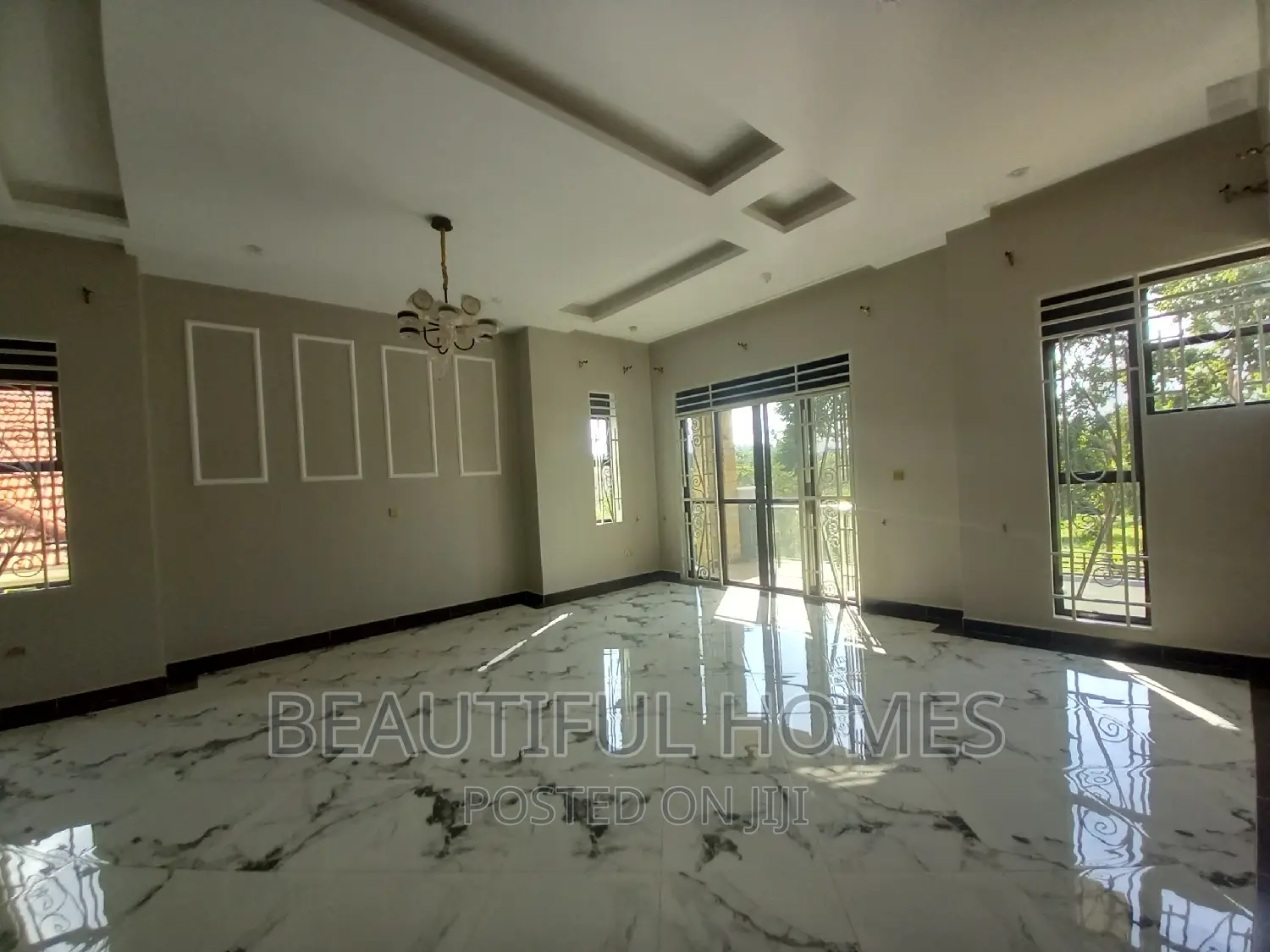Furnished 6bdrm Mansion in Kira Mamerito Road for sale in Kira