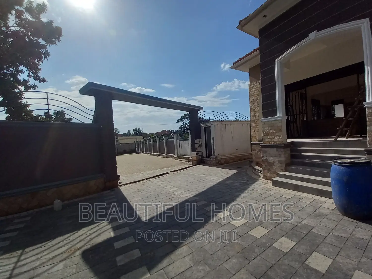 Furnished 4bdrm House in Kira Mamerito Road, Central Division for sale in Central Division