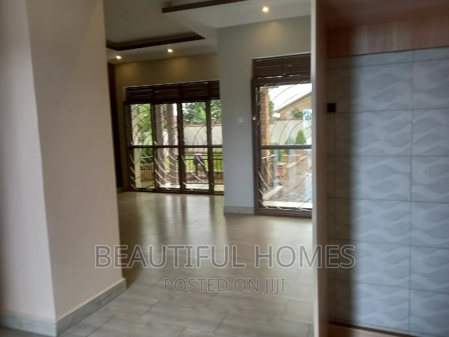 Furnished 4bdrm Bungalow in Kira for sale in Kira