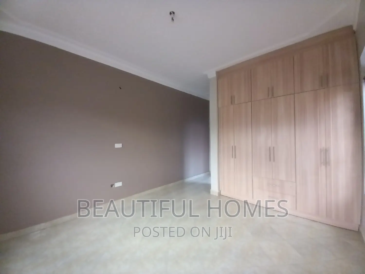 Furnished 4bdrm Bungalow in Kira for sale in Kira