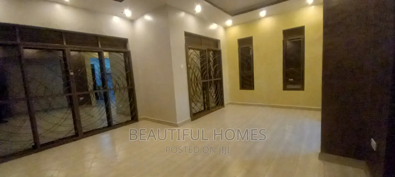Furnished 4bdrm House in Kira for sale in Kira