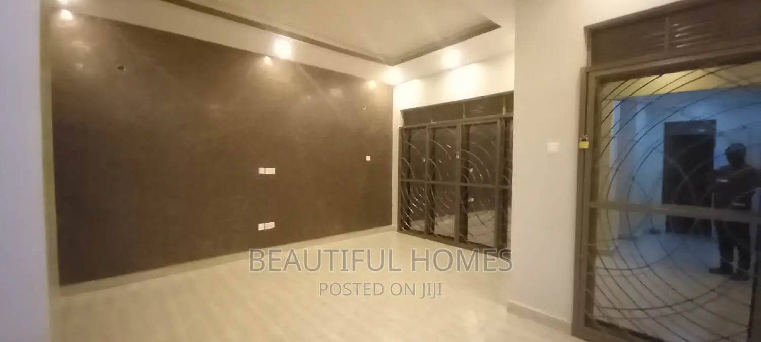 Furnished 4bdrm House in Kira for sale in Kira