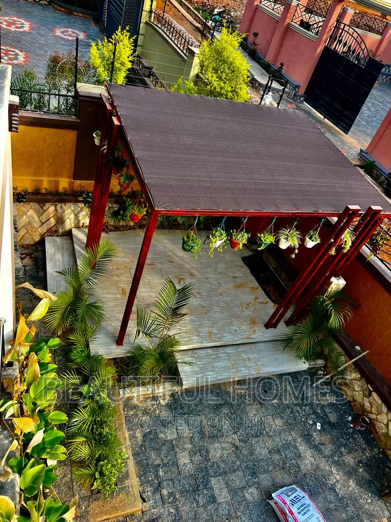 Furnished 7bdrm Mansion in Kyanja Corporate, Central Division for sale in Central Division