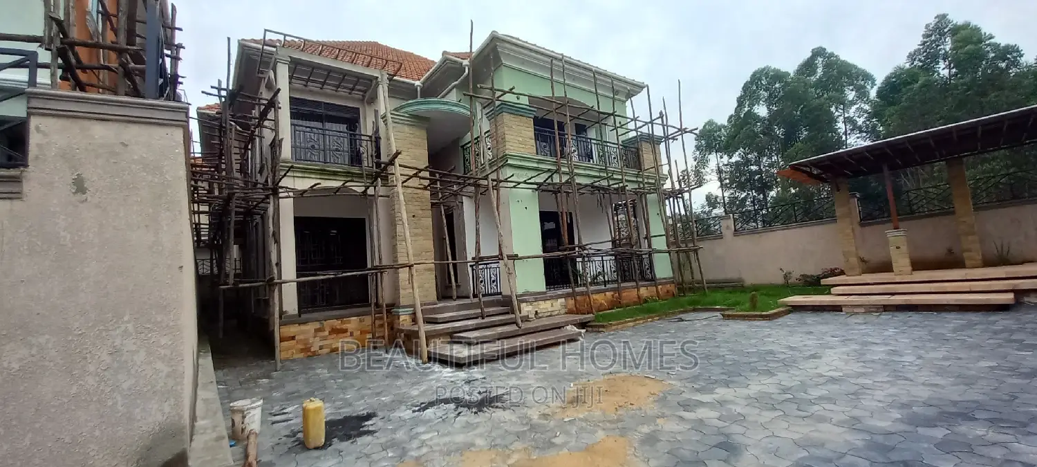 Furnished 6bdrm House in Kyanja, Central Division for sale in Central Division