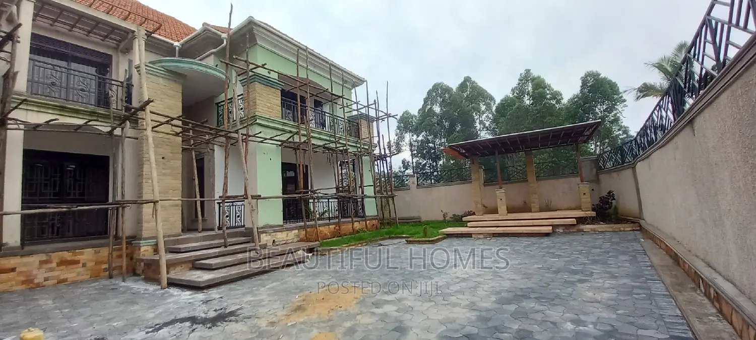 Furnished 6bdrm House in Kyanja, Central Division for sale in Central Division