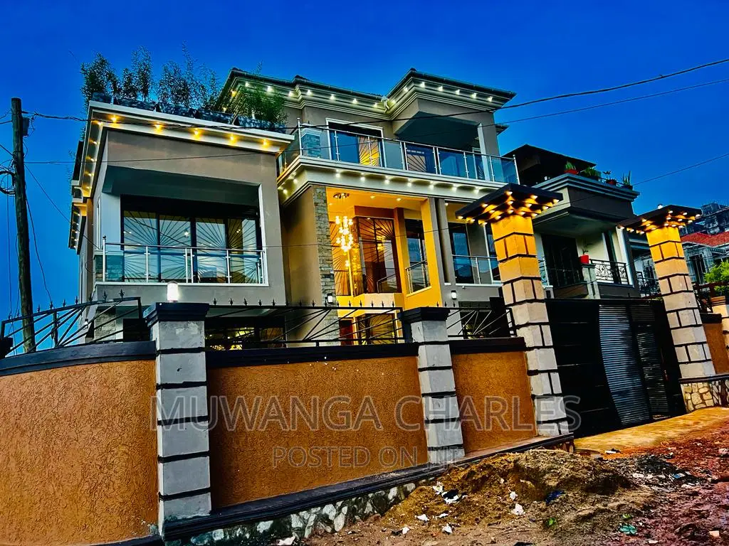 7bdrm Duplex in Fs Properties Ltd, Central Division for sale in Central Division