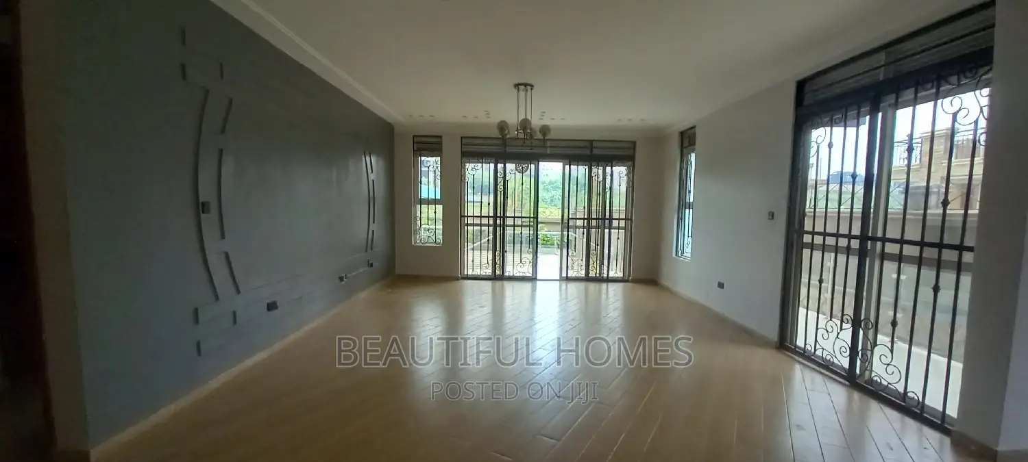 Furnished 5bdrm Duplex in Kyanja, Central Division for sale in Central Division