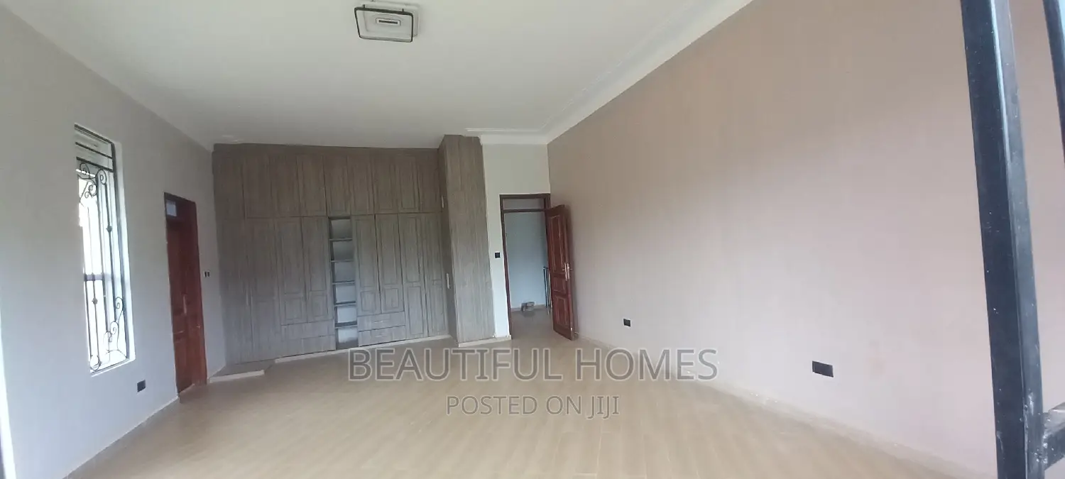 Furnished 5bdrm Mansion in Kyanja, Nakawa for sale in Nakawa
