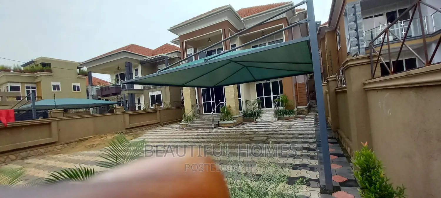 Furnished 5bdrm Duplex in Kyanja, Nakawa for sale in Nakawa
