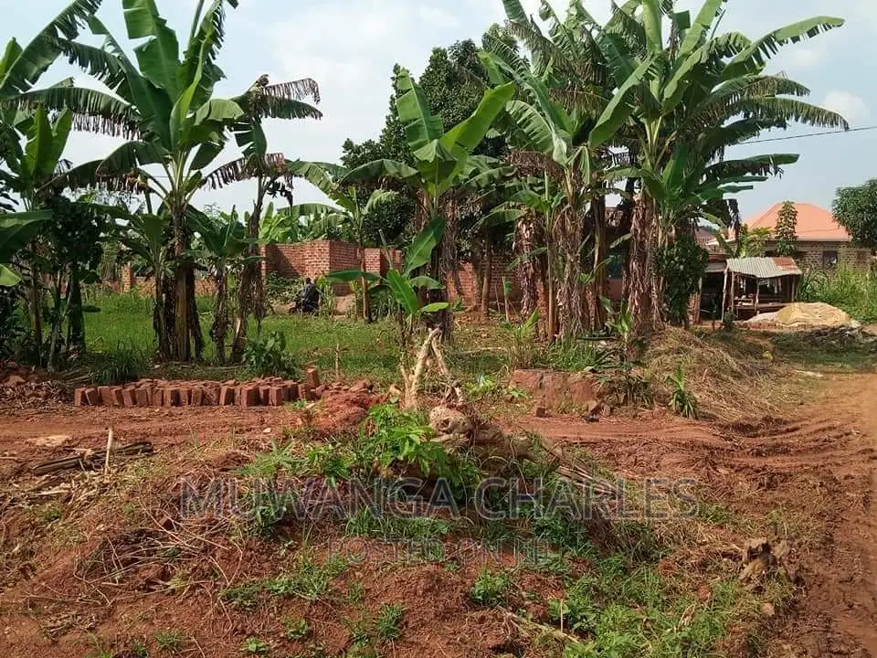 Land for Sale in Kiwenda in Central Division