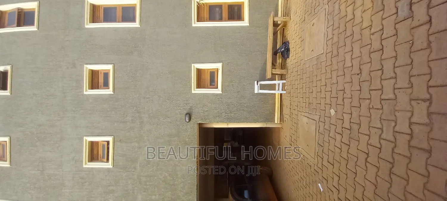 Furnished 2bdrm Apartment in Kyaliwajjara, Central Division for sale in Central Division