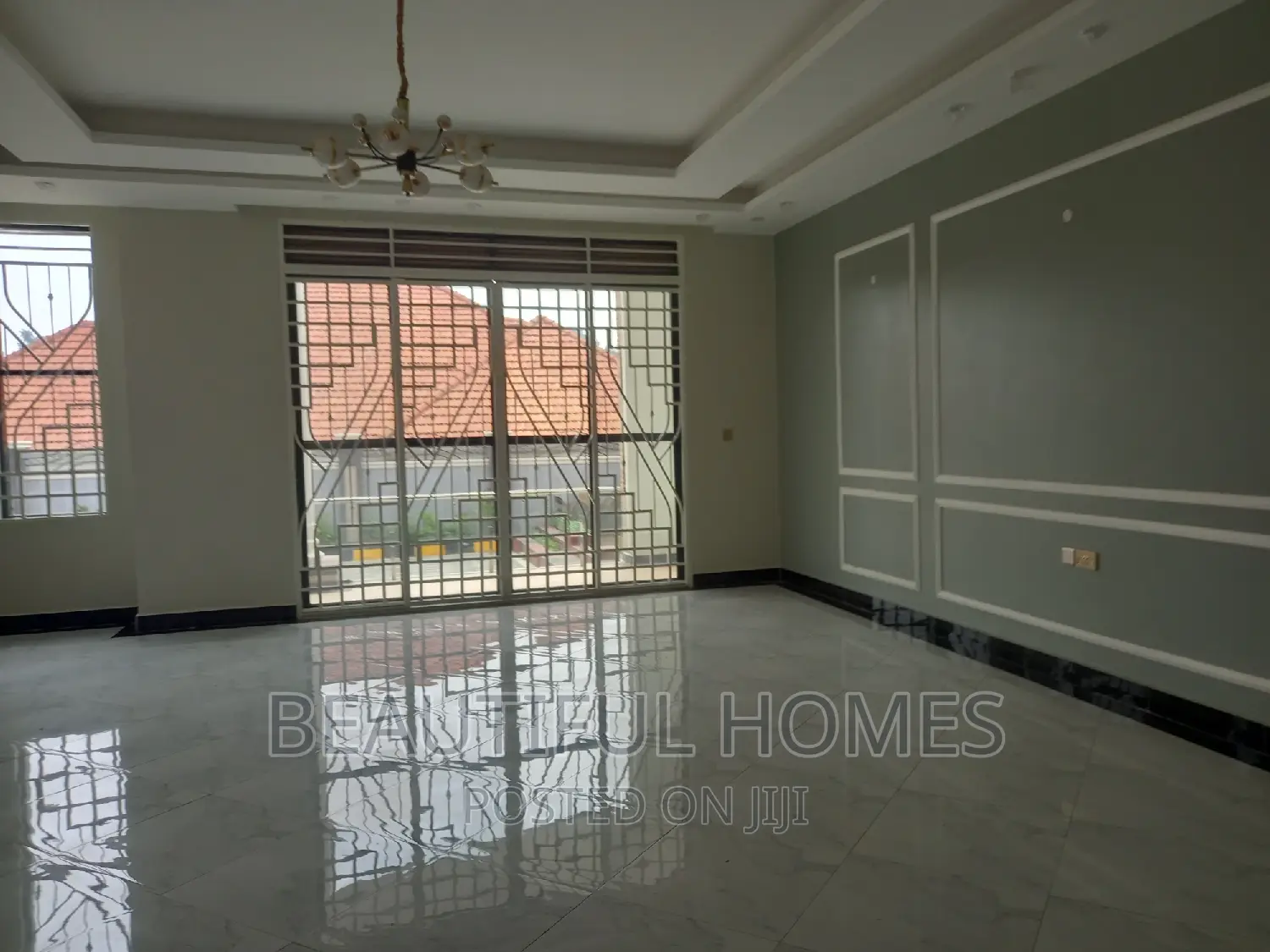 Furnished 6bdrm Duplex in Kira for sale in Kira