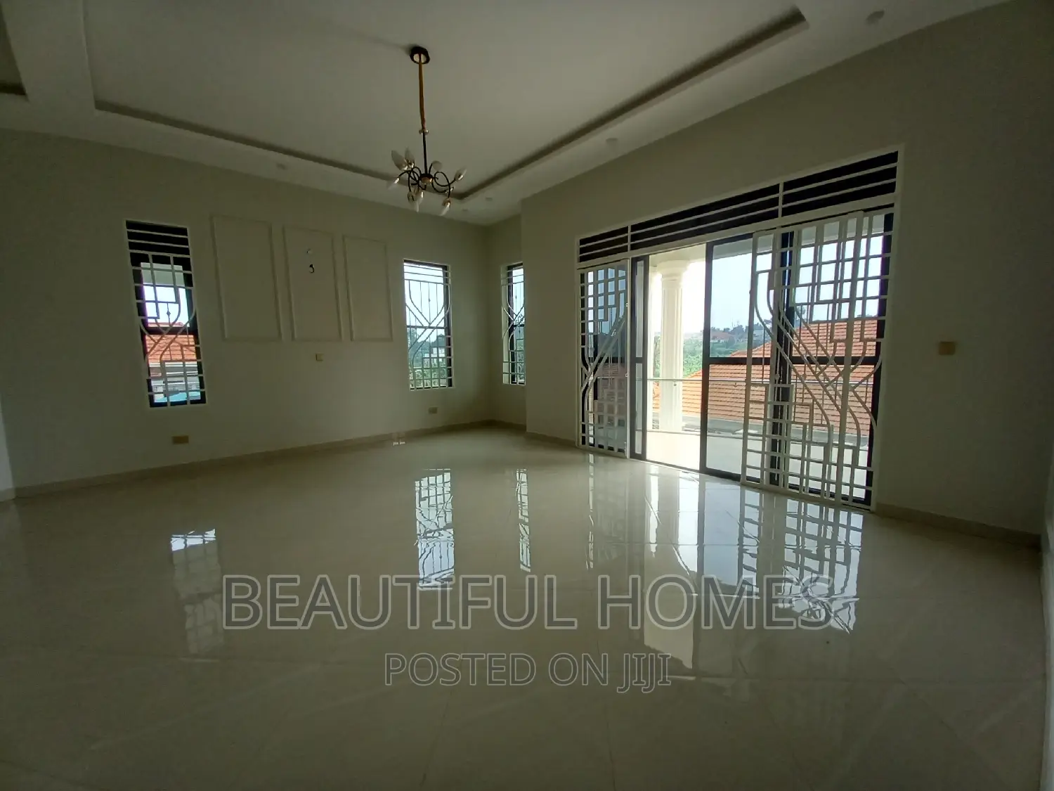 Furnished 6bdrm Duplex in Kira for sale in Kira