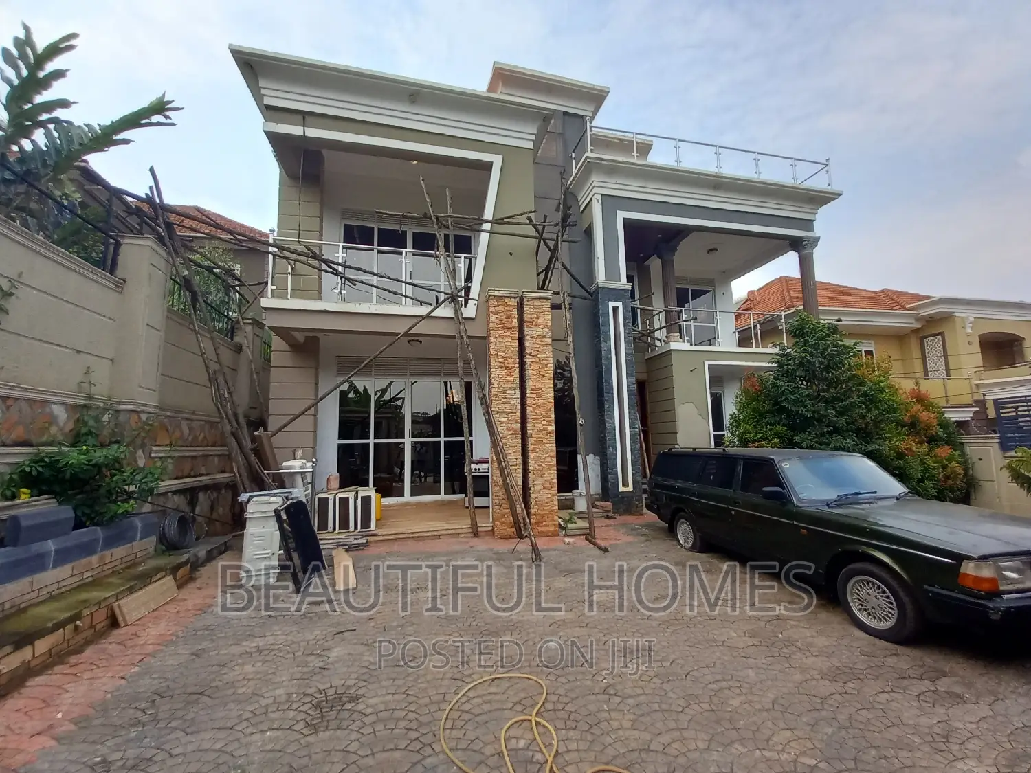 Furnished 5bdrm Mansion in Kira  Posh for sale in Kira