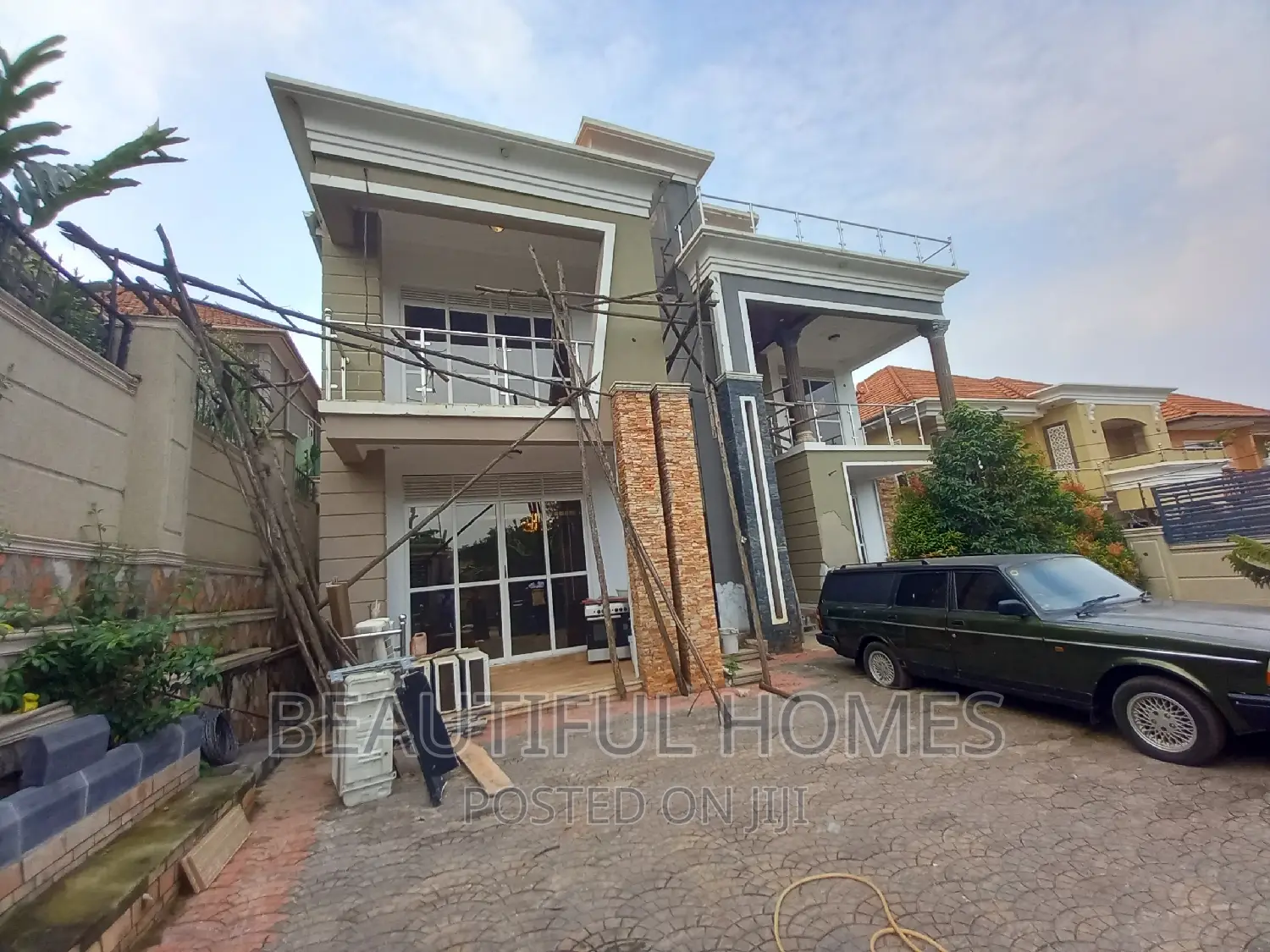 Furnished 5bdrm Mansion in Kira  Posh for sale in Kira