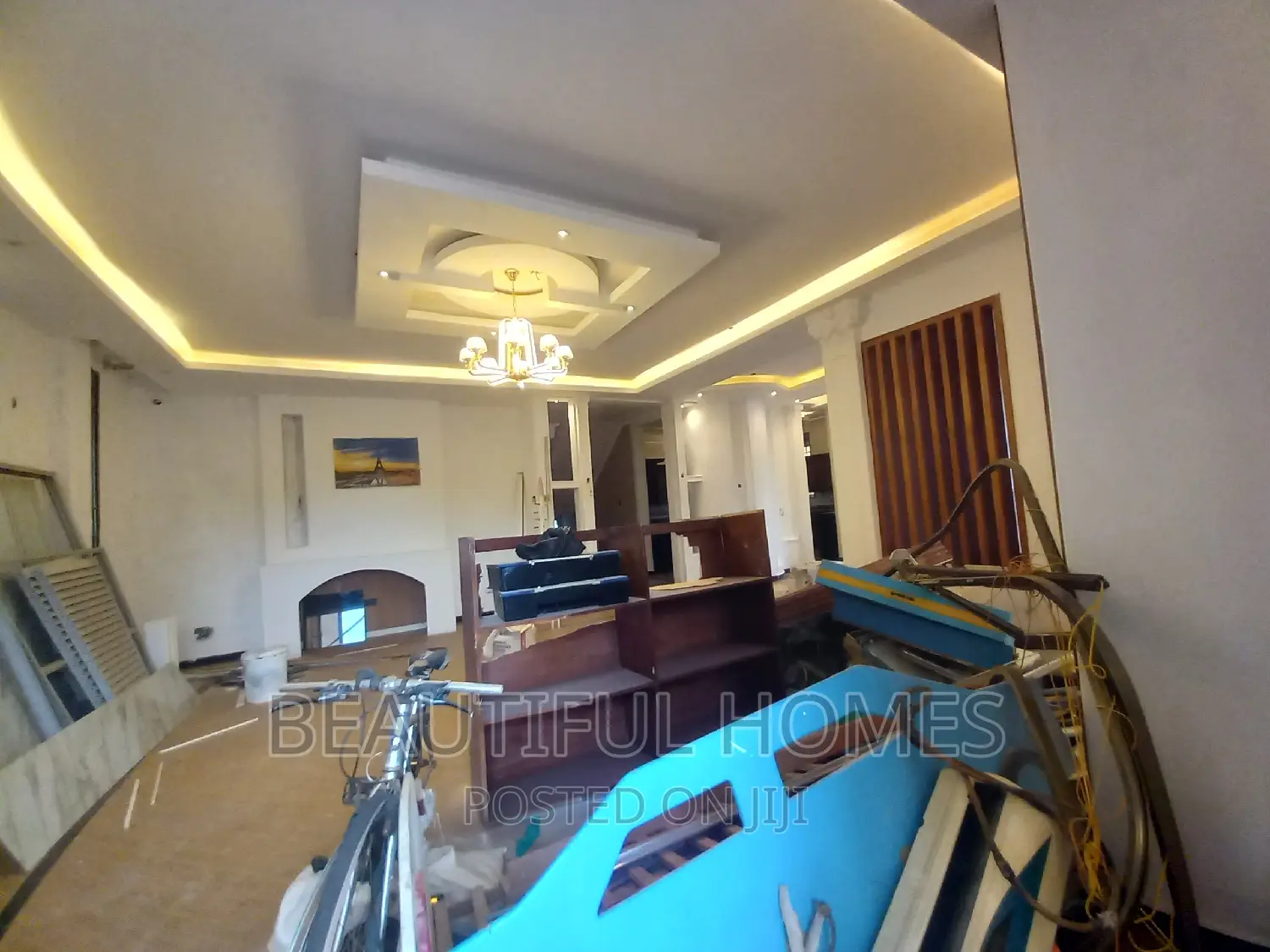 Furnished 5bdrm Mansion in Kira  Posh for sale in Kira
