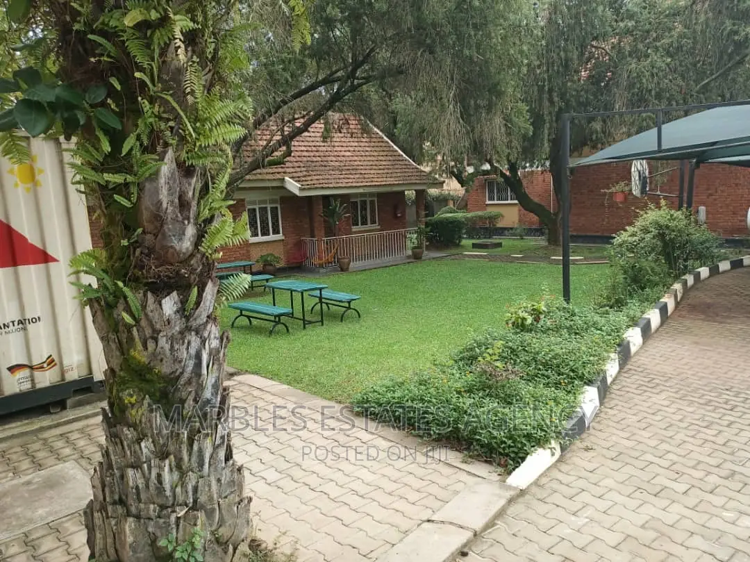 7bdrm Villa in Bugolobi, Central Division for rent in Central Division