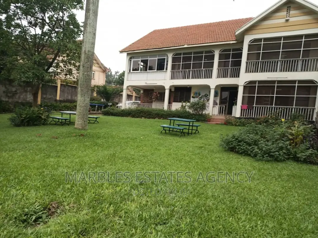 7bdrm Villa in Bugolobi, Central Division for rent in Central Division