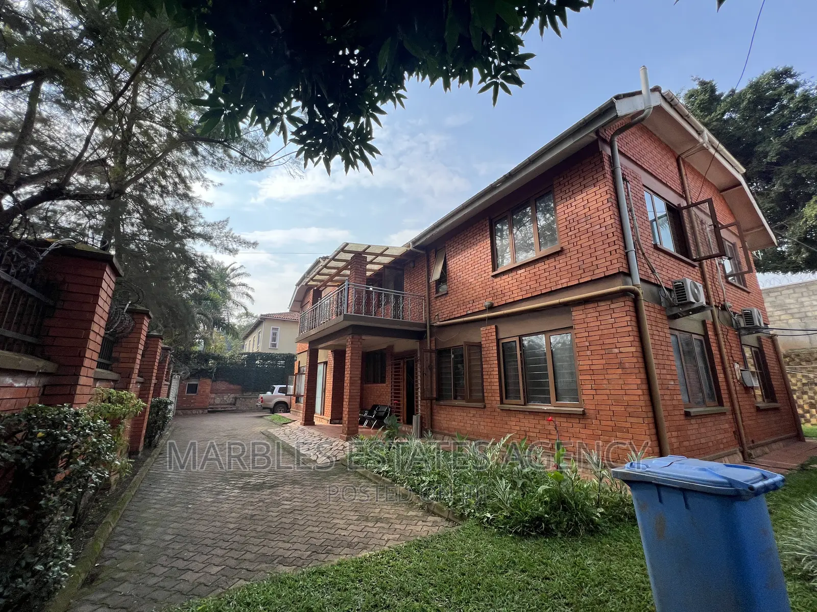 5bdrm Bungalow in Kololo, Central Division for rent in Central Division